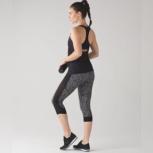 Lululemon Fit Physique Crop (19") In Luon Suited Jacquard Black White/Black
